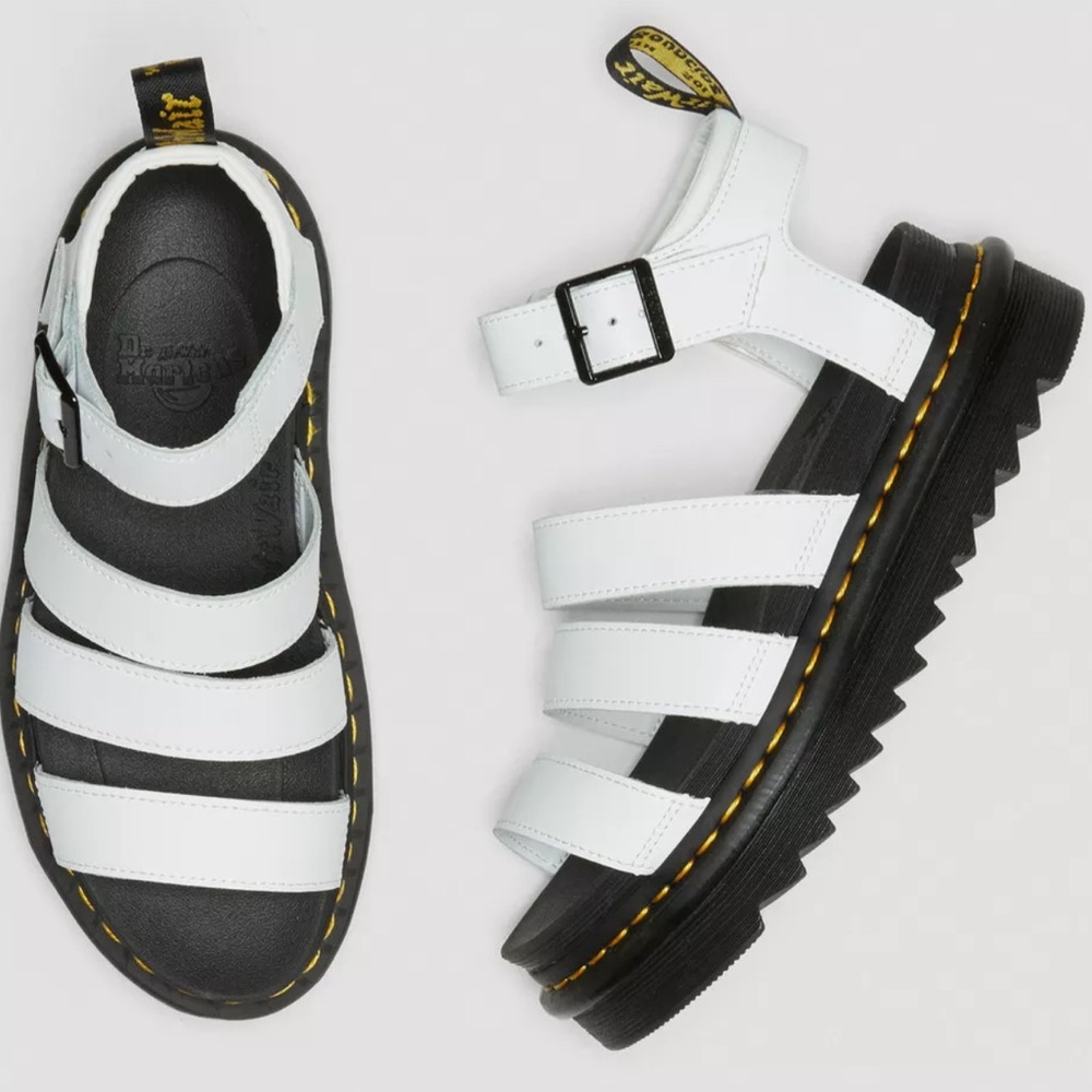 Dr Martens- BLAIRE HYDRO LEATHER STRAP SANDALS - Size 10
